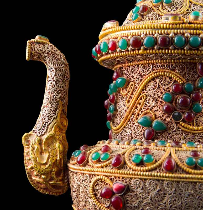 Bhumpa – Vase de Vie Tibétain en Cuivre et Laiton (Kalasha Rituel)