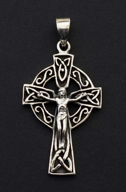 Pendentif croix celtique crucifix celte irlandais – Triquetra BZH en argent massif 925