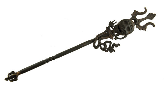 Ancien Khatvanga Tibétain Citipati en Métal – Trident Rituel à Têtes de Mort