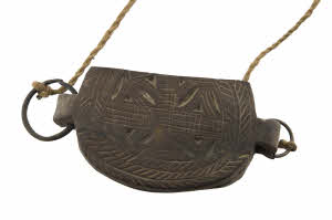 Ancienne Faucille Serpe Tibétaine Avec Étui en Bois – Outil Agricole de l’Himalaya