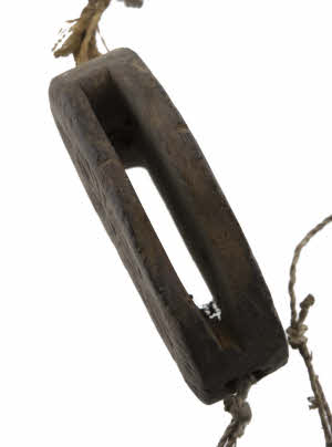 Ancienne Faucille Serpe Tibétaine Avec Étui en Bois – Outil Agricole de l’Himalaya