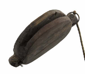 Faucille Serpe Népalaise Ancienne avec Étui en Bois – Outil Agricole de l’Himalaya