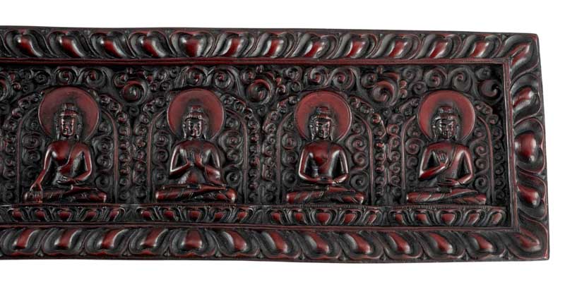 Décoration Murale Cinq Dhyani Bouddhas en Résine Bordeaux 29 cm