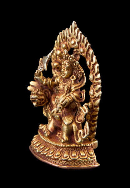 Statue de Vaishravana Namtose en alliage de cuivre doré – Gardien céleste du Nord et de l’abondance