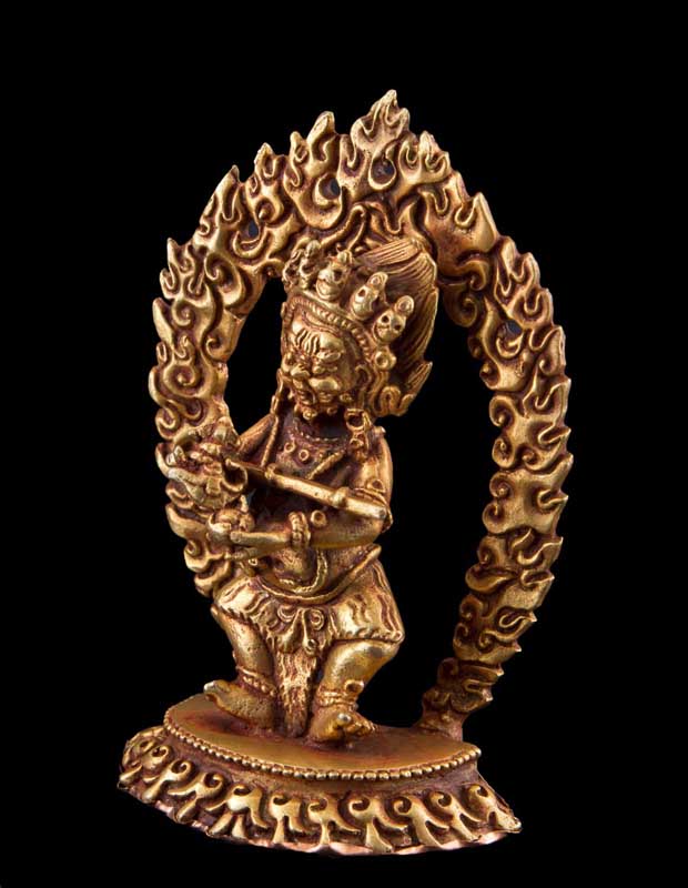 Statue de Mahakala en cuivre doré – Protecteur spirituel du bouddhisme tibétain