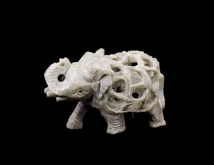 Sculpture Éléphant En Pierre – Pièce Unique Faite Main