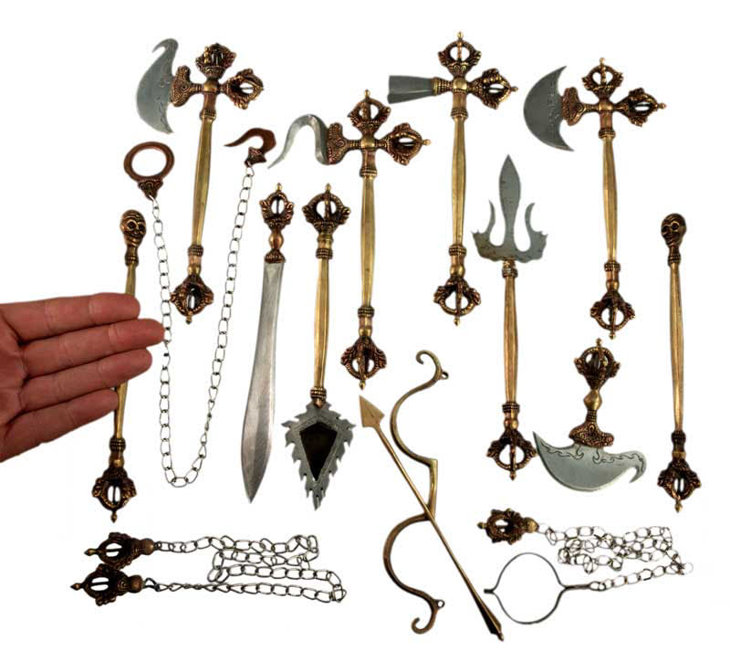 Ensemble de 14 Outils Rituels Bouddhistes Tantriques – Set Complet Vajrayana Népalais