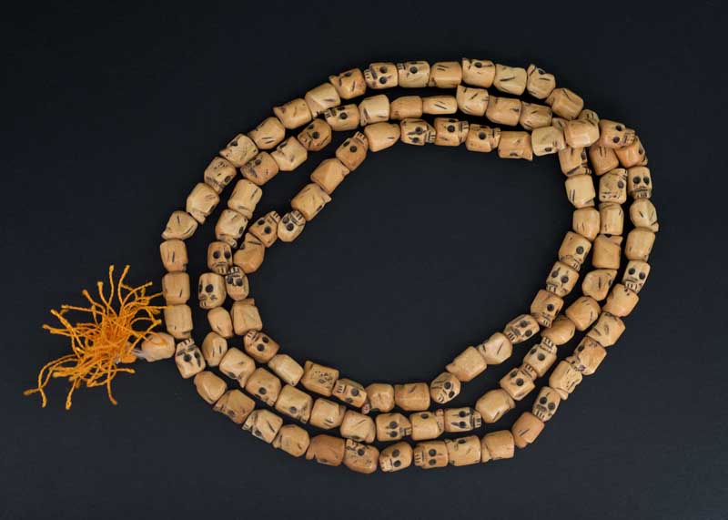 Chapelet Mala Tibétain Têtes De Mort En Os De Yak Recyclé – 108 Perles Sculptées