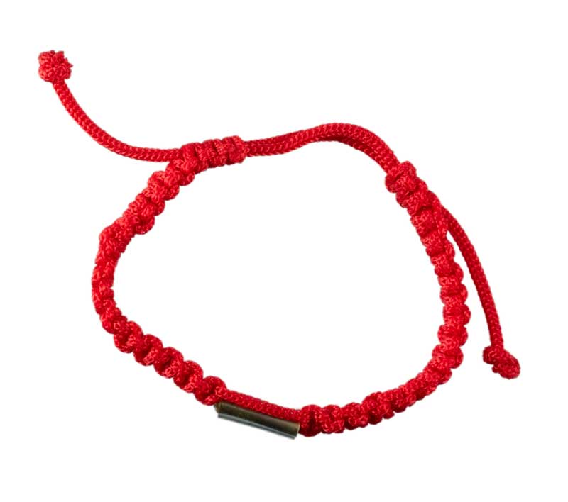 Bracelet Bouddhiste Sai Sin Rouge avec Takrut – Tradition Thaïlandaise