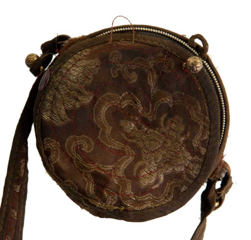 Ghau / Gau tibétain – autel votif de voyage Tara Blanche en métal repoussé