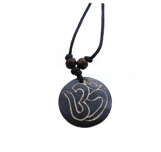 Collier Pendentif Om Aum Hindouïte En Os De Yack
