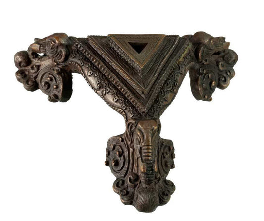 Grand Support Phurba Vajrakila En Alliage De Cuivre – Socle Rituel Bouddhiste Népalais