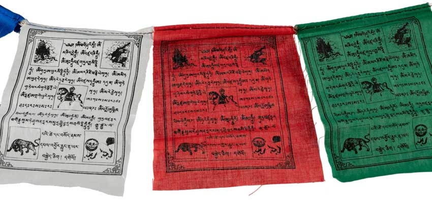 Mini Drapeaux de Prières Tibétains – Guirlande Bouddhiste du Népal