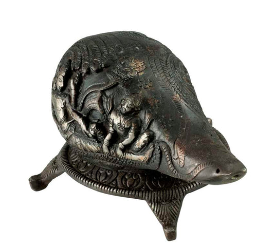 Conque Vishnu Lakshmi Shanka en Aluminium Patiné – Décoration Hindoue Artisanale