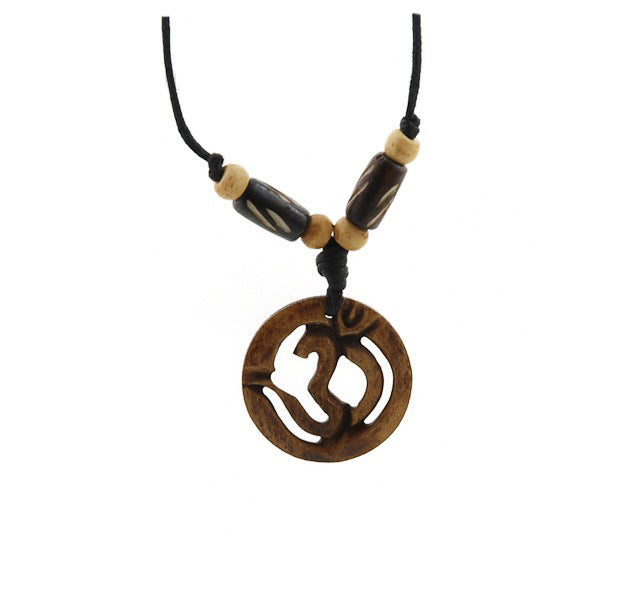 Collier Pendentif Tibétain OM AUM HINDOU en Os de Yak