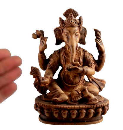 Statue Ganesh Assis En Résine Beige – Artisanat Népalais