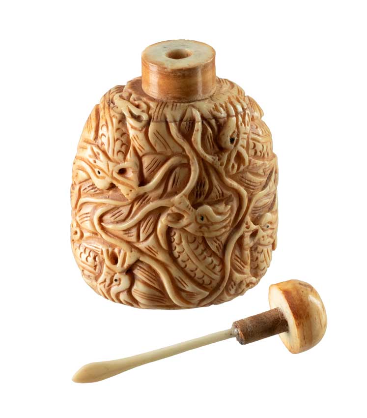 Flacon En Os Sculpté Dragon – Artisanat Chinois Et Tibétain