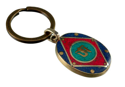 Porte-Clé Om Bouddhiste Tibétain en Laiton – Artisanat Népalais