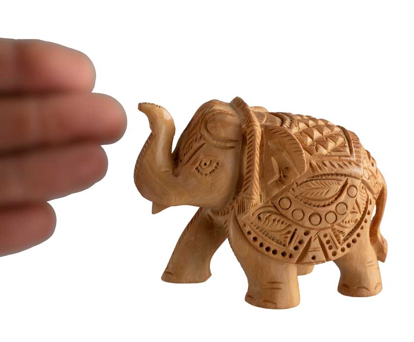 Statuette Éléphant En Bois – Artisanat Indien