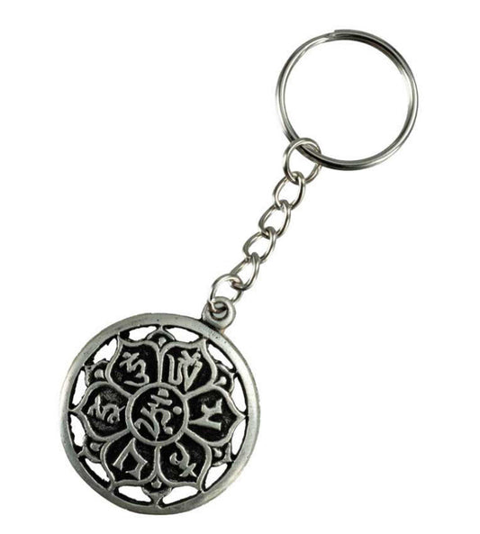 Porte-Clé Bouddhiste Om Mani Padme Hum en Métal – Artisanat Népalais