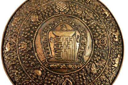 Plaque Murale Kalachakra Mandala En Métal Repoussé – Mandala Bouddhiste Du Népal
