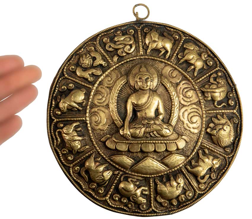 Plaque Murale Mandala Bouddha En Métal Repoussé – Art Bouddhiste Du Népal