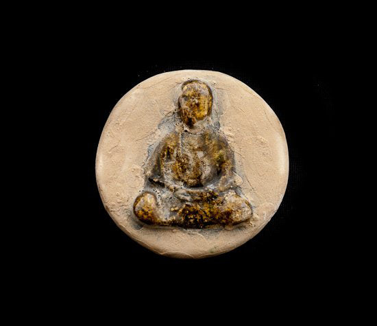 Pendentif Bouddha en Position Lotus en Céramique