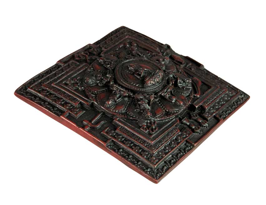 Mandala Bouddha Tibétain En Résine Bordeaux – Symbole De Méditation Et De Sagesse