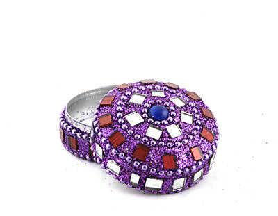 Petite Boîte Décorative Violette en Métal – Artisanat Indien