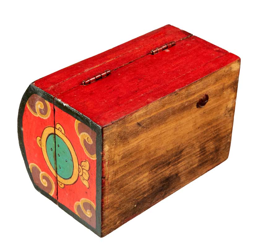 Boîte à bijoux tibétaine en bois peint – artisanat traditionnel du Népal