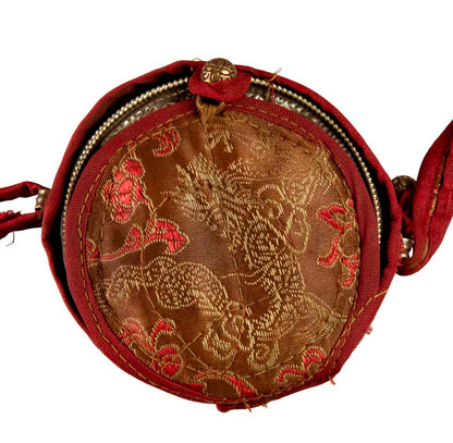 Ghau / Gau tibétain – autel votif de voyage Chenrezig en métal repoussé