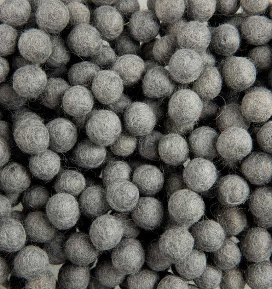 Perles En Feutrine De Laine Grises Du Népal 1 À 1,5 Cm – Lot De 50 Boules Artisanales
