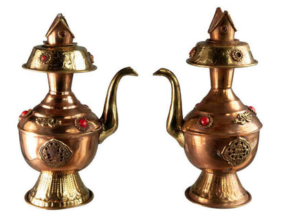 Paire de Bhumpa – vases à eau lustrale Kalasha en cuivre et laiton – objet rituel bouddhiste tibétain