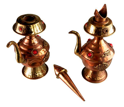 Paire de Bhumpa – vases à eau lustrale Kalasha en cuivre et laiton – objet rituel bouddhiste tibétain