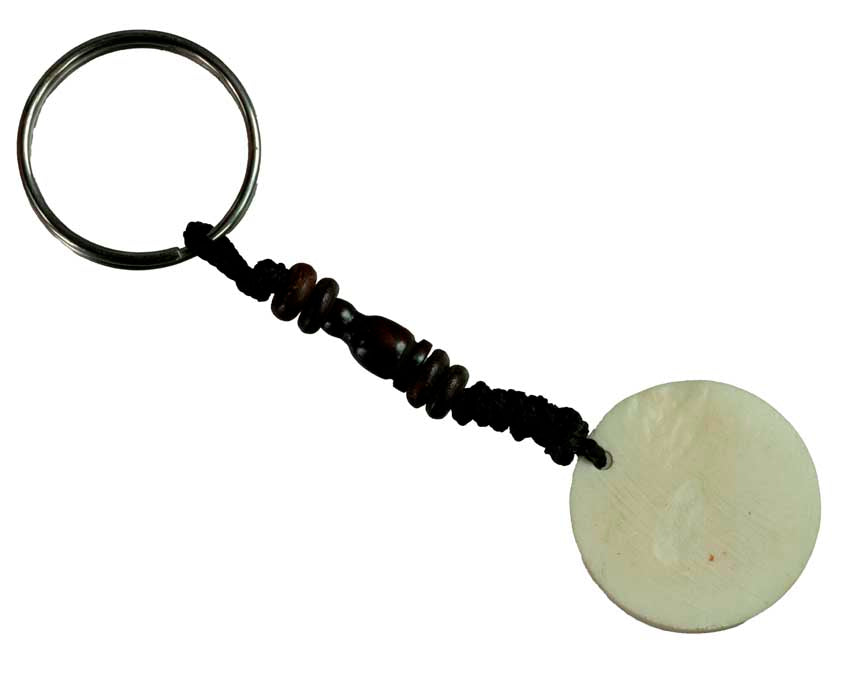 Porte-Clés Om Artisanal en Os de Bovin – Artisanat Traditionnel du Népal