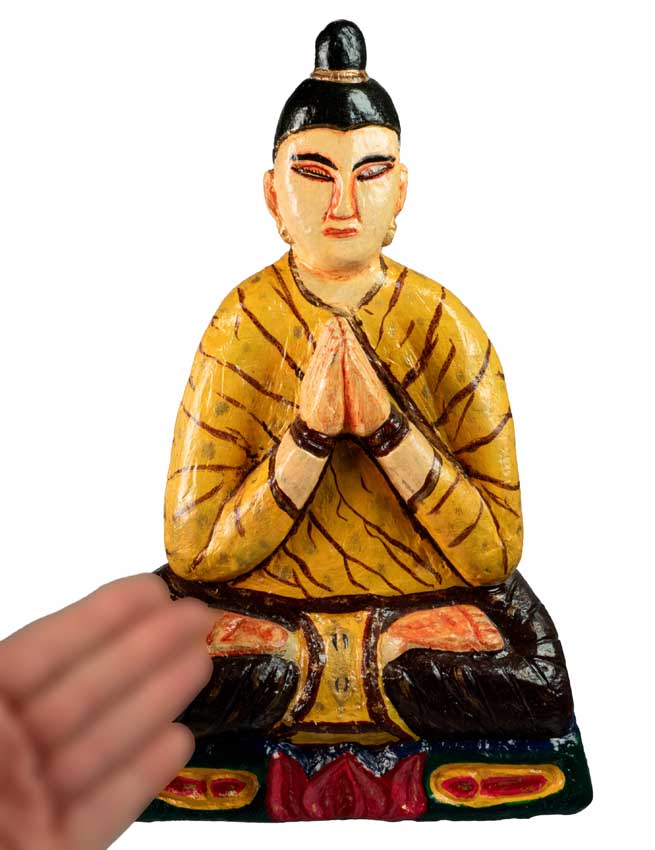 Statue Bouddha en pierre sculptée et peinte – Grande sculpture artisanale du Népal 30 cm