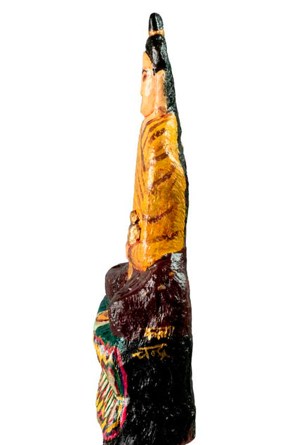 Statue Bouddha en pierre sculptée et peinte – Sculpture artisanale traditionnelle du Népal