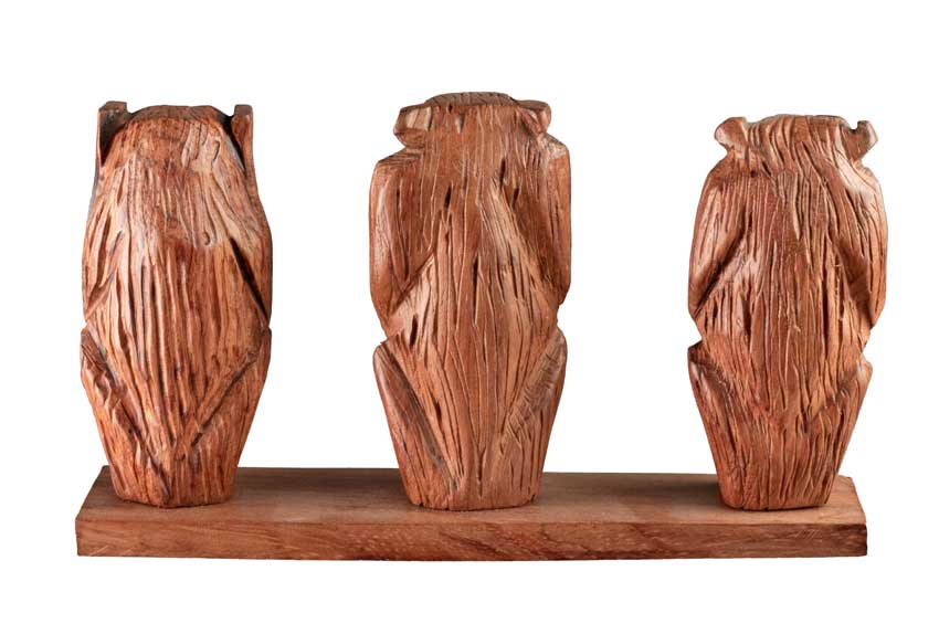 3 Singes de la Sagesse en Bois Marron avec Socle – Artisanat Africain