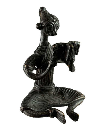 Statuette Femme Lectrice Dhokra – Art Tribal Bastar Inde
