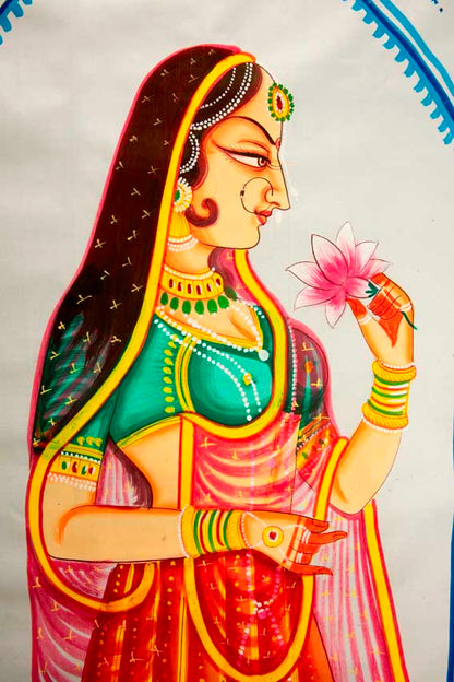 Peinture Pichwai Moghole Indienne – Portrait Princesse Maharani