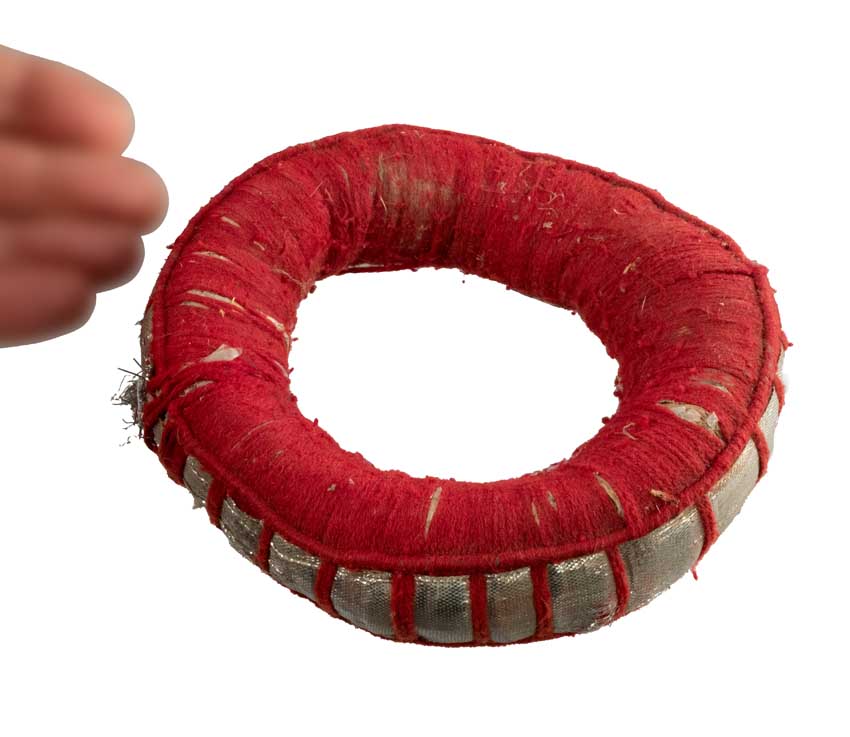 Coussin pour bol tibétain chantant vintage Ø 13,5 cm – rouge artisanal du Népal Newar