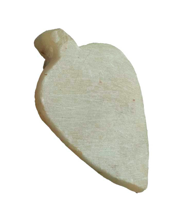 Statuette Bouddha sur feuille de Bodhi en stéatite – Symbole d’éveil et de sagesse de l’Inde