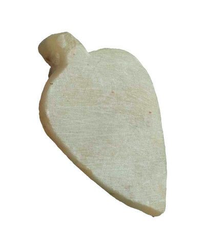 Statuette Bouddha sur feuille de Bodhi en stéatite – Symbole d’éveil et de sagesse de l’Inde