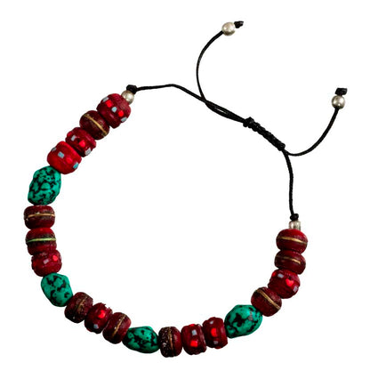 Bracelet bouddhiste turquoise en résine et os de bovin – Bijou artisanal du Népal