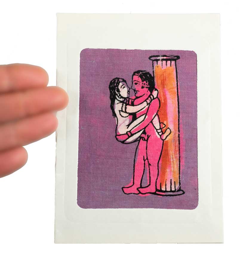 Tenture Kamasutra Batik – Carte Postale Érotique d’Inde