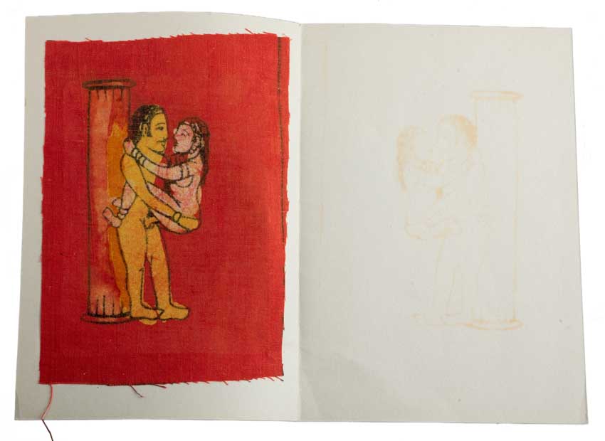 Tenture Kamasutra Batik – Carte Postale Érotique d’Inde