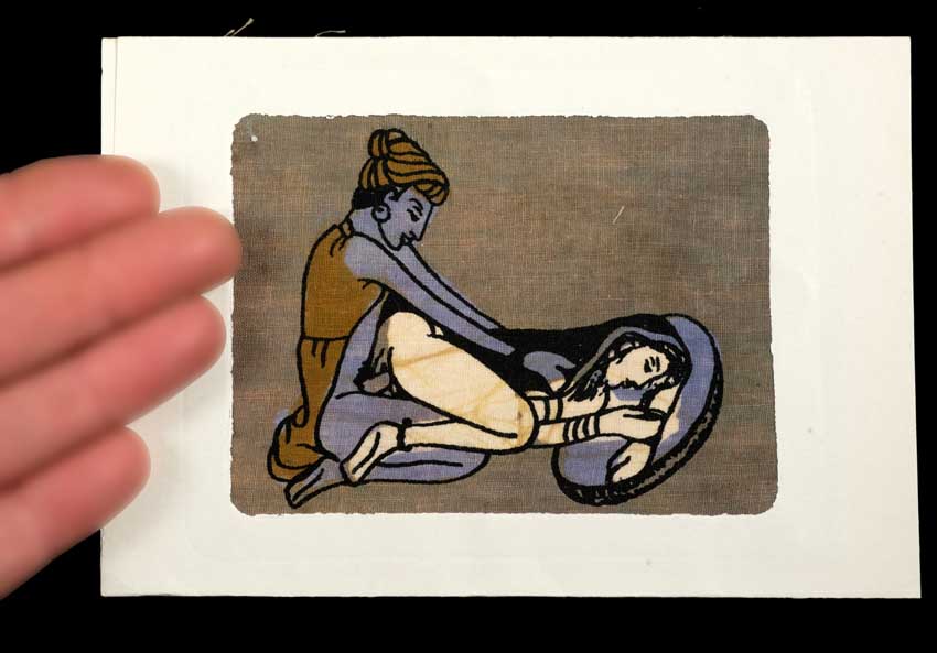Tenture Kamasutra Batik – Carte Postale Érotique d’Inde