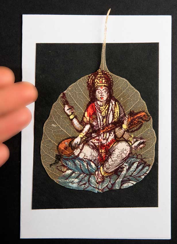 Carte Artisanale Peinture Sur Feuille De Pipal – Saraswati