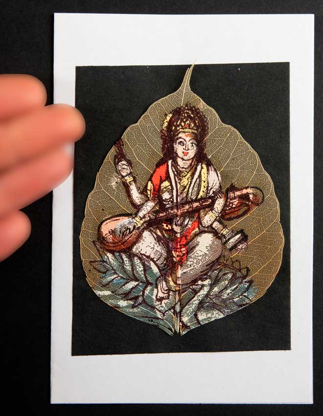 Carte Artisanale Peinture Sur Feuille De Pipal – Saraswati