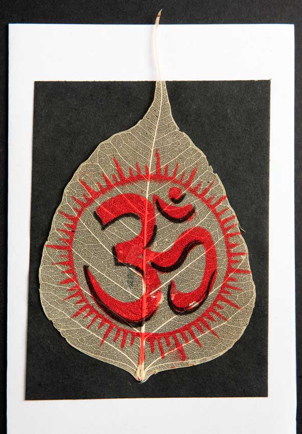 Carte Artisanale Om – Peinture Sur Feuille De Pipal